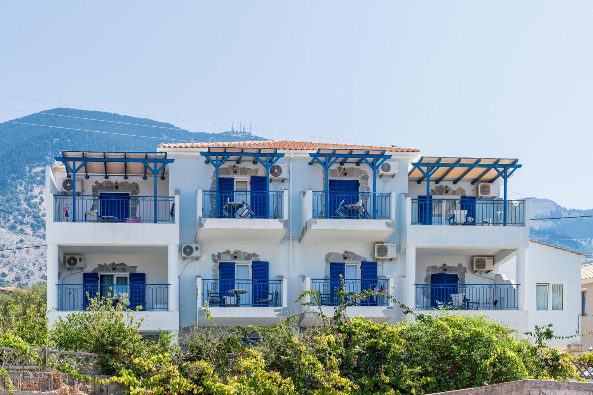 Sirines Apart otel Vlachata Dış mekan fotoğraf